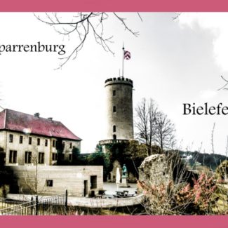 Bielefelder Sparrenburg Innenhof quer